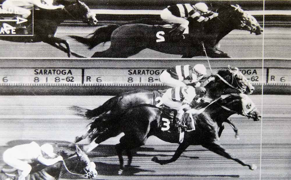 The photo finish revealed Jaipur on the outside as the winner of the 1962 Travers