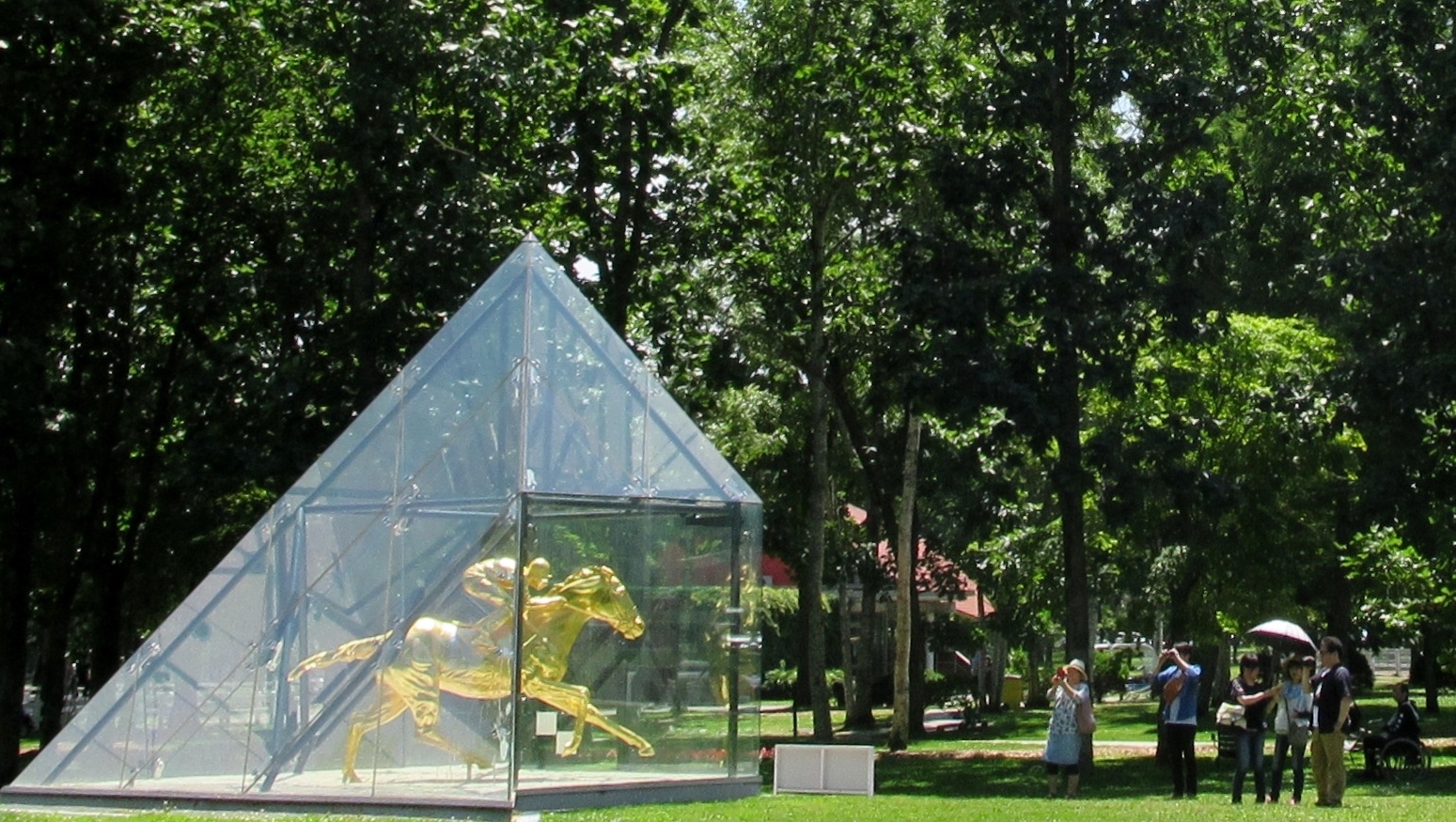Immortalised: a gold statue of 2000 Kentucky Derby winner Fusaichi Pegasus encased in a glass pyramid is one of the main attractions at Northern Horse Park. Photo: Amanda Duckworth