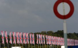 MPs urge Government to act now to save British horse racing