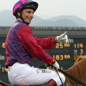 Horse Racing This Weekend England