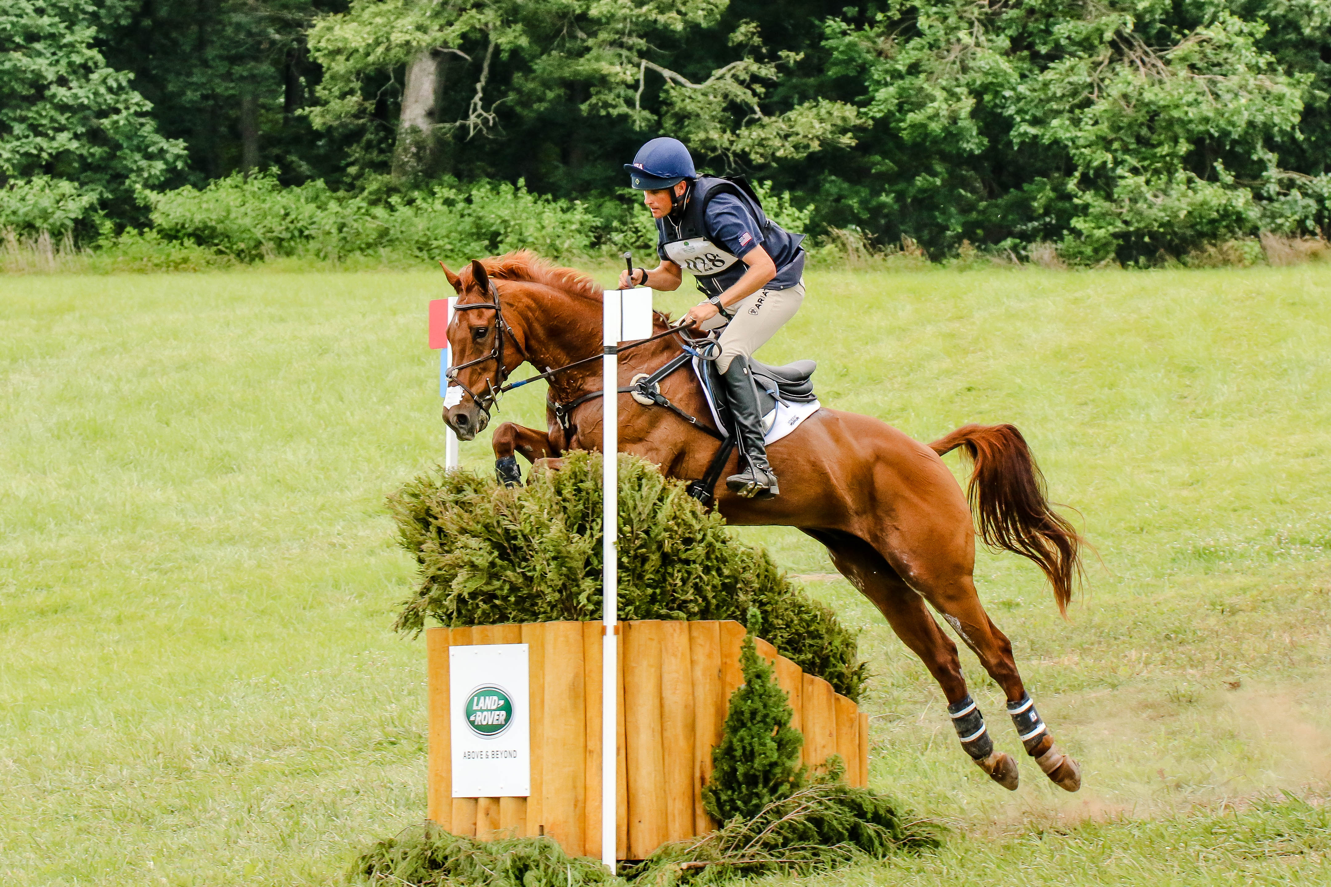 Martin and Blackfoot Mystery: “The Thoroughbred has been bred for hundreds of years to be an athlete … they are good at so many disciplines, not just racing,” says Thoroughbred Rehab Center president Leigh Gray. Photo: Thoroughbred Aftercare Alliance