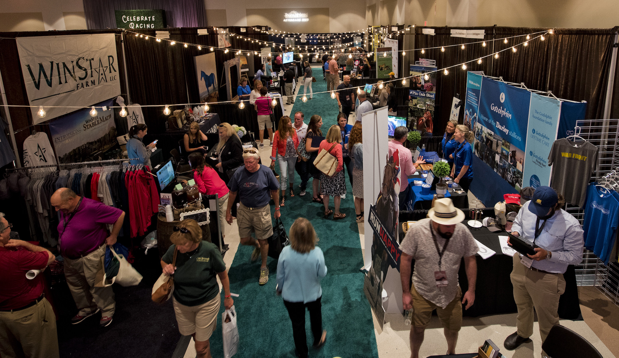 The bustle of Equestricon 2017: this year’s event in Louisville will occupy twice the space. Photo: Eclipse Sportswire/Equestricon