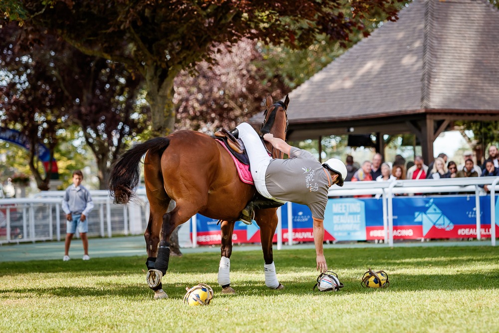 The versatility of the Thoroughbred: part of the horse-ball demonstration. Photo: Zuzanna Lupa