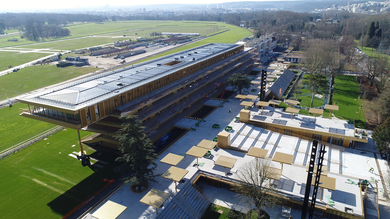 The new layout: the parade ring is on the right of the picture. Photo: France Galop