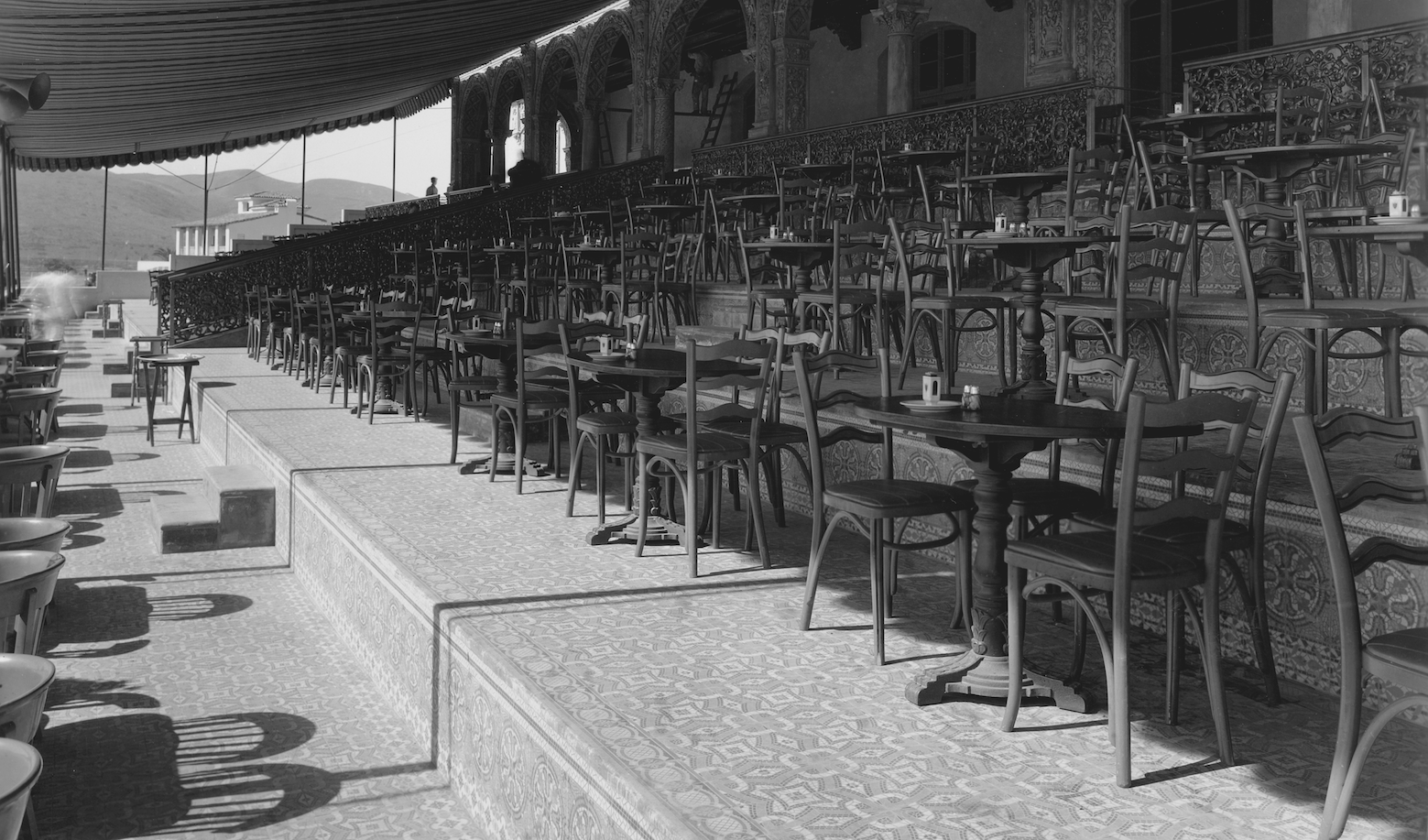 Exquisite: The Jockey Club terrace. Photo: Mott-Merge Collections, California History Room, California State Library