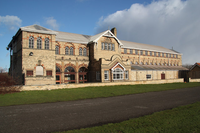 The late-Victorian grandstand at Lincoln Racecourse was recently restored and converted for use as a community centre. Credit: Photo: © Richard Croft (cc-by-sa/2.0)