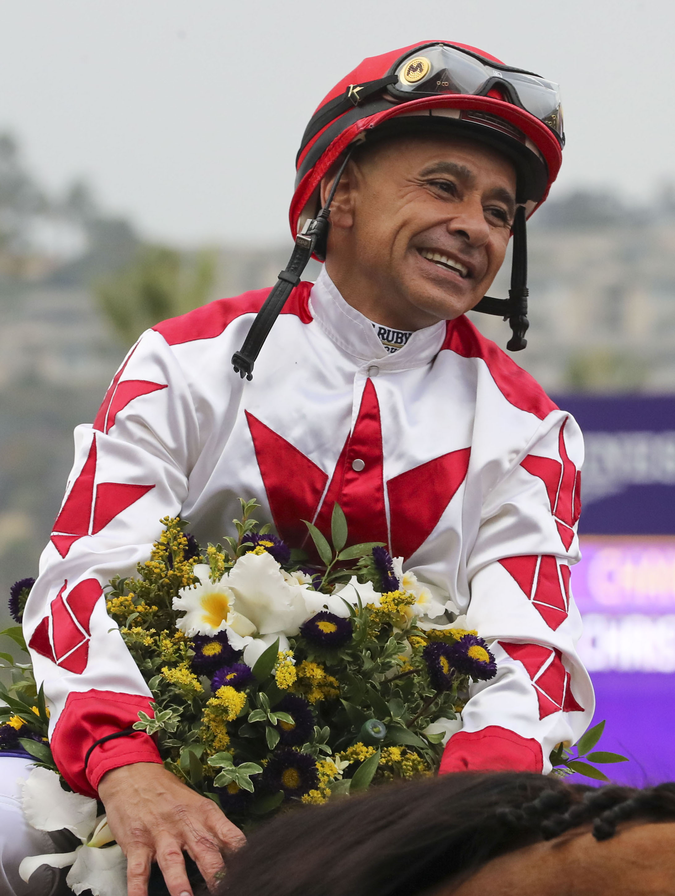 Mike Smith after winning last year’s Breeders’ Cup Juvenile Fillies at Del Mar on Corniche. Photo: Shamela Hanley/Breeders’ Cup/Eclipse Sportswire/CSM