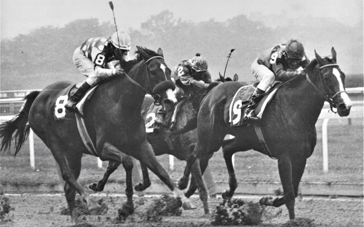 Tizna (No. 8) loses a heartbreaker to Susan's Girl in the 1975 Beldame Stakes at Belmont Park. Photo courtesy of Keeneland Library