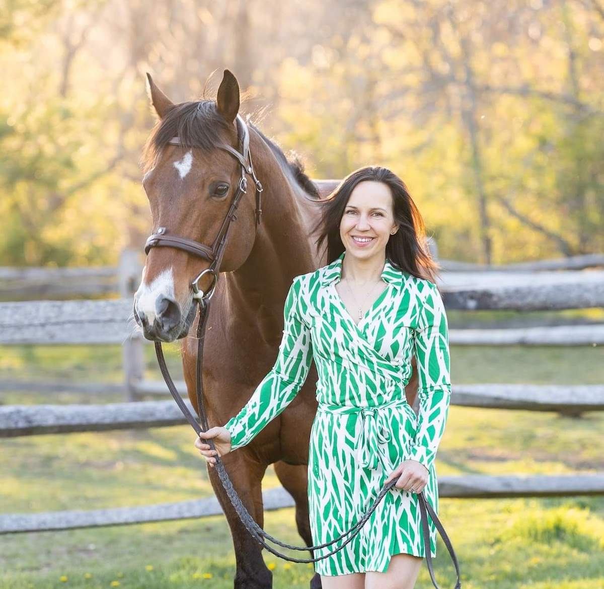 At home with the horses: Jessica Paquette looks after a couple of Thoroughbreds. Photo: Virginia Horse Racing