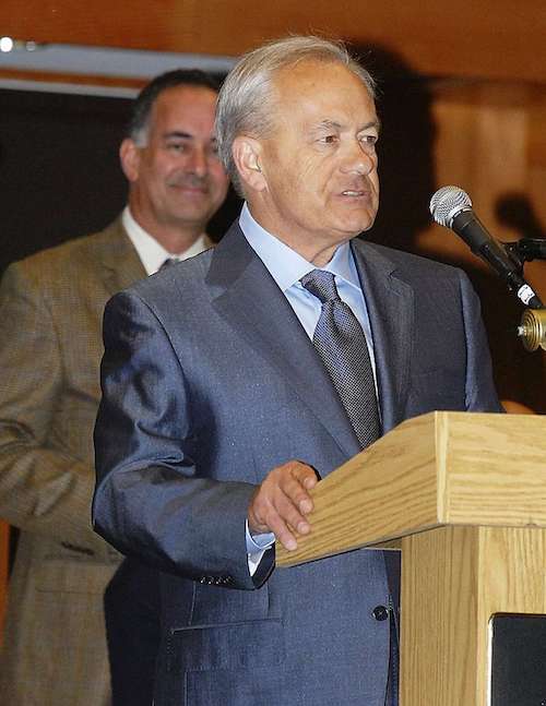 Hollendorfer accepts his Hall of Fame induction in 2011. Photo: Erica MIller/AP