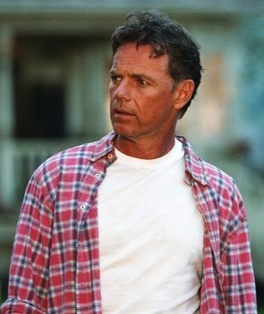 Veteran Bruce Greenwood is the best zebra trainer in film history (Warner Bros. photo)