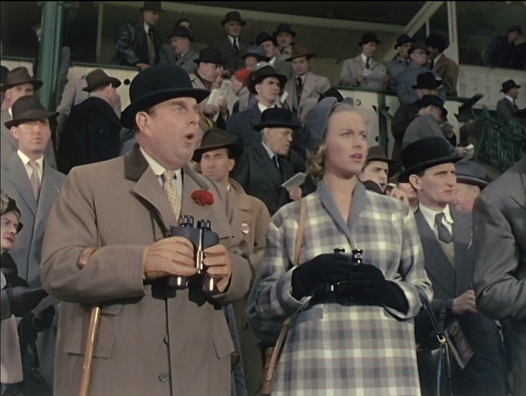 British film stalwarts Robert Morley and Honor Blackman among the racecourse crowd. (Ealing Studios photo)