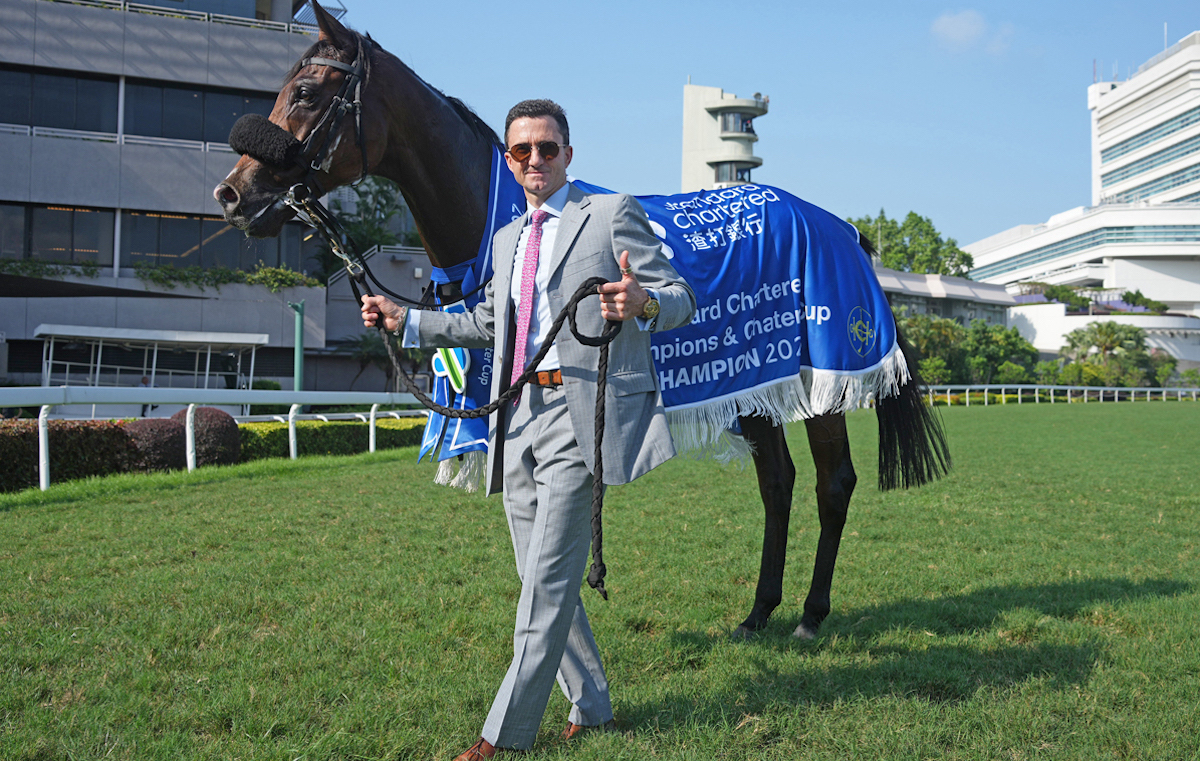 Russian Emperor with trainer Douglas Whyte. Photo: HKJC