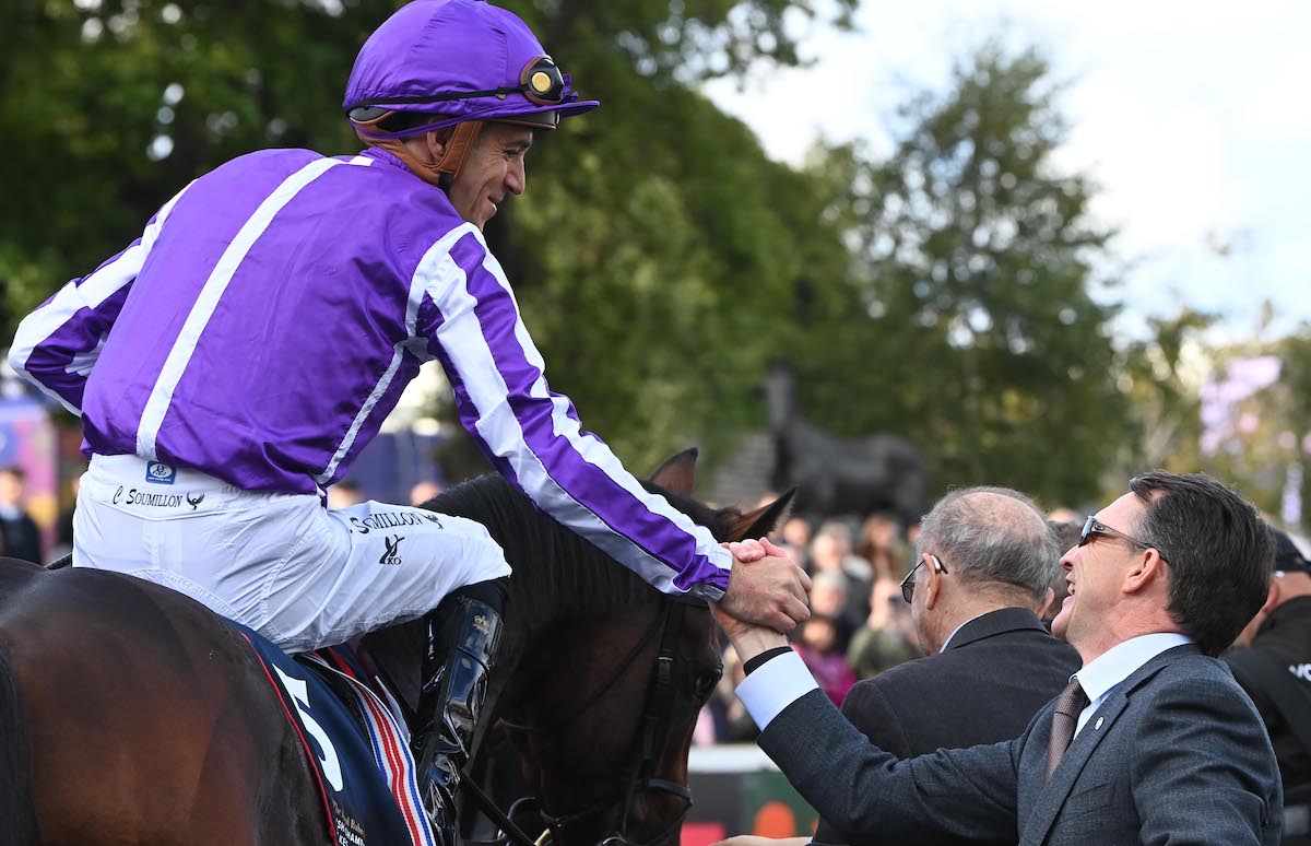 Aidan O'Brien congratulates Christophe Soumillon after Delacroix's victory in the Irish Champion Stakes. Photo: Healy Racing / focusonracing.com
