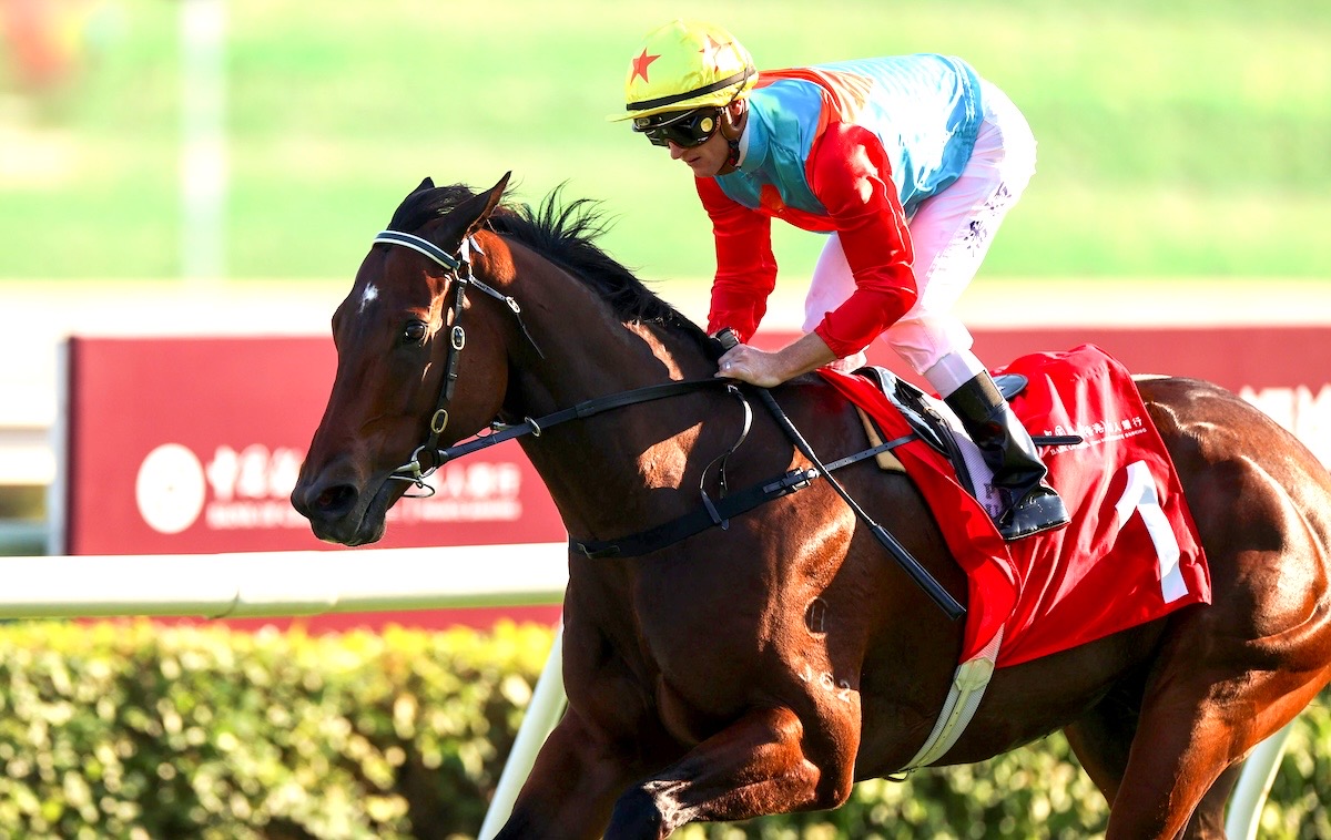 Ka Ying Rising saunters home in the G2 Jockey Club Sprint at Sha Tin on Nov 23. Photo: HKJC